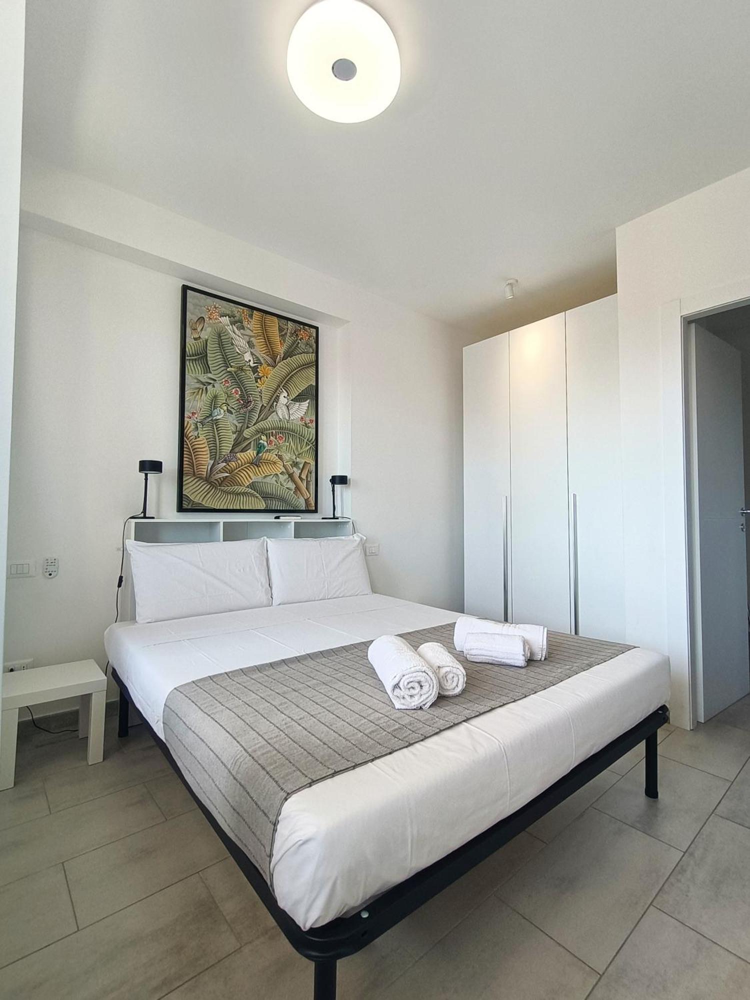 La Terrazza Sull'Appia By Hostand Apartment Rome Exterior photo